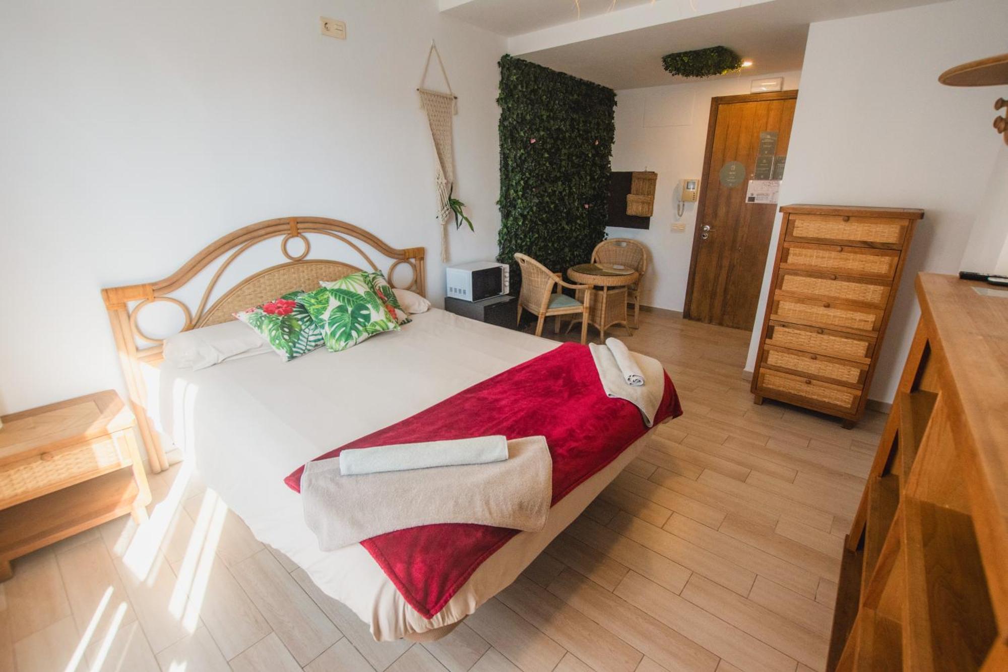 Banana Beach Patacona Rooms Альборайя Экстерьер фото